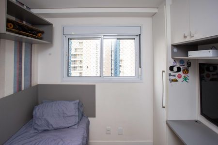 Apartamento à venda com 92m², 2 quartos e 2 vagasQuarto 
