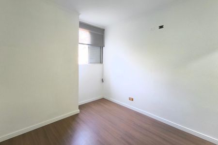 Apartamento à venda com 57m², 2 quartos e 1 vagaQuarto 2