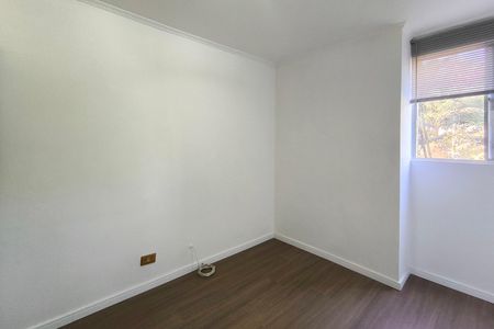 Apartamento à venda com 57m², 2 quartos e 1 vagaQuarto 2