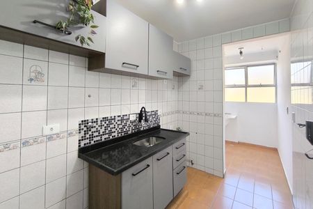 Apartamento à venda com 57m², 2 quartos e 1 vagaCozinha