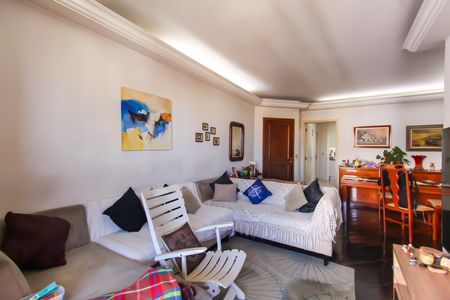 Apartamento à venda com 122m², 4 quartos e 2 vagasSala