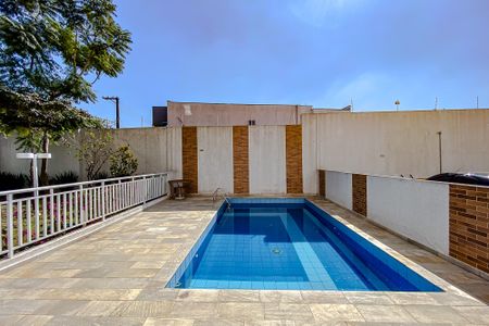 Apartamento para alugar com 50m², 2 quartos e 1 vagaÁrea comum