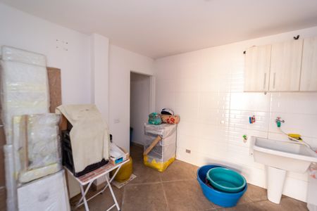 Casa à venda com 300m², 3 quartos e 2 vagas Casa à venda com 300m², 3 quartos e 2 vagasÁrea de Serviço