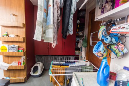 Apartamento à venda com 150m², 4 quartos e 4 vagas Apartamento à venda com 150m², 4 quartos e 4 vagasÁrea de Serviço