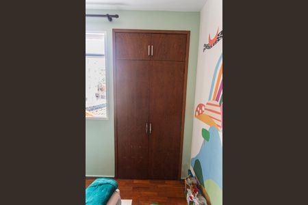 Apartamento à venda com 150m², 4 quartos e 4 vagas Apartamento à venda com 150m², 4 quartos e 4 vagasArmário do Quarto 2