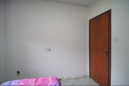 Casa à venda com 72m², 3 quartos e sem vagaQuarto 2