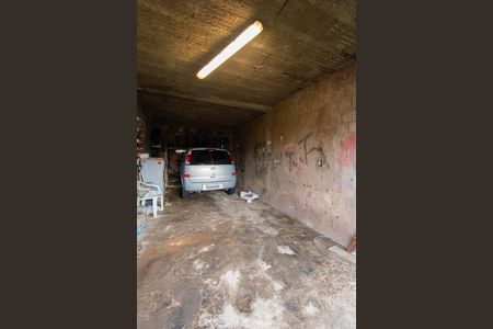 Casa à venda com 130m², 4 quartos e 2 vagas Casa à venda com 130m², 4 quartos e 2 vagasGaragem