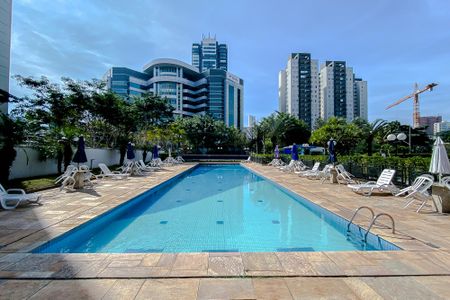 Apartamento à venda com 56m², 2 quartos e 1 vagaÁrea comum - Piscina