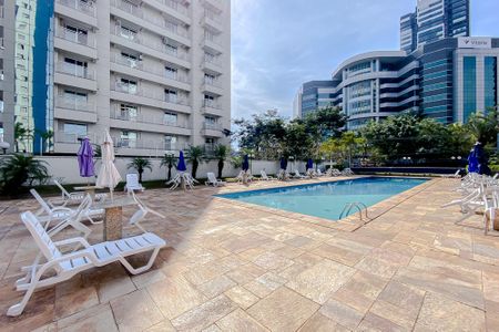 Apartamento à venda com 56m², 2 quartos e 1 vagaÁrea comum - Piscina
