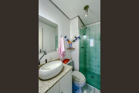 Apartamento à venda com 56m², 2 quartos e 1 vagaBanheiro Social