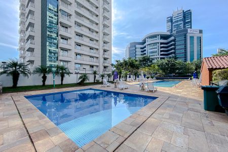 Apartamento à venda com 56m², 2 quartos e 1 vagaÁrea comum - Piscina
