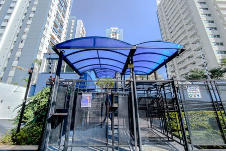 Apartamento à venda com 56m², 2 quartos e 1 vagaFachada