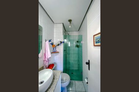 Apartamento à venda com 56m², 2 quartos e 1 vagaBanheiro Social