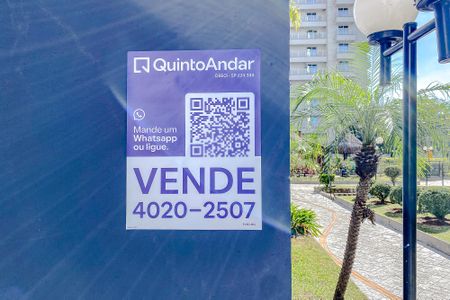 Apartamento à venda com 56m², 2 quartos e 1 vagaPlaquinha
