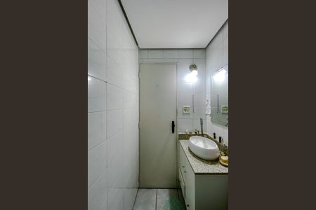 Apartamento à venda com 56m², 2 quartos e 1 vagaBanheiro Social