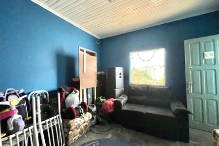 Casa à venda com 280m², 2 quartos e 6 vagas Casa à venda com 280m², 2 quartos e 6 vagasSala