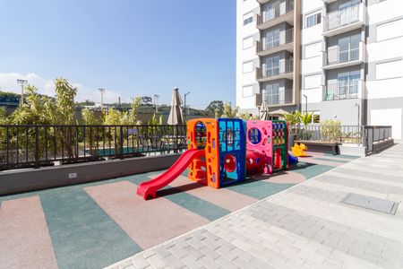 Apartamento para alugar com 41m², 2 quartos e sem vagaÁrea comum - Playground