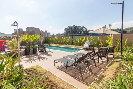 Apartamento para alugar com 41m², 2 quartos e sem vagaÁrea comum - Piscina