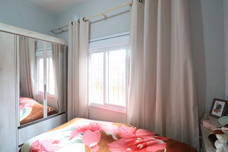 Casa à venda com 73m², 3 quartos e 2 vagasQuarto 1