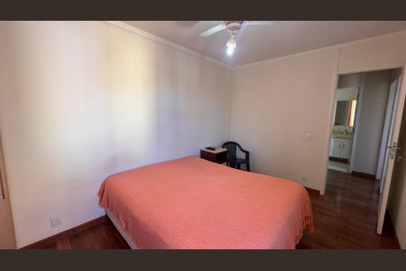 Casa de condomínio à venda com 132m², 3 quartos e 2 vagas Casa de condomínio à venda com 132m², 3 quartos e 2 vagasSuíte