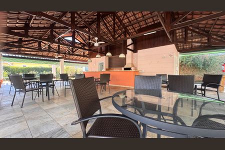 Casa de condomínio à venda com 132m², 3 quartos e 2 vagas Casa de condomínio à venda com 132m², 3 quartos e 2 vagasÁrea comum - Salão de festas