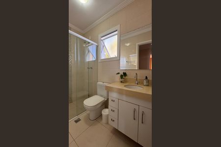 Casa de condomínio à venda com 132m², 3 quartos e 2 vagas Casa de condomínio à venda com 132m², 3 quartos e 2 vagasBanheiro