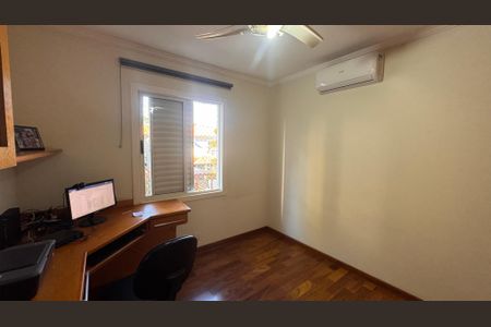 Casa de condomínio à venda com 132m², 3 quartos e 2 vagas Casa de condomínio à venda com 132m², 3 quartos e 2 vagasQuarto 3