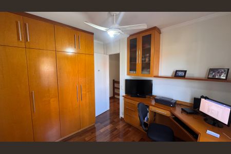 Casa de condomínio à venda com 132m², 3 quartos e 2 vagas Casa de condomínio à venda com 132m², 3 quartos e 2 vagasQuarto 3