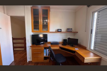 Casa de condomínio à venda com 132m², 3 quartos e 2 vagas Casa de condomínio à venda com 132m², 3 quartos e 2 vagasQuarto 3