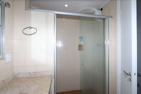 Apartamento à venda com 78m², 3 quartos e 2 vagasBanheiro