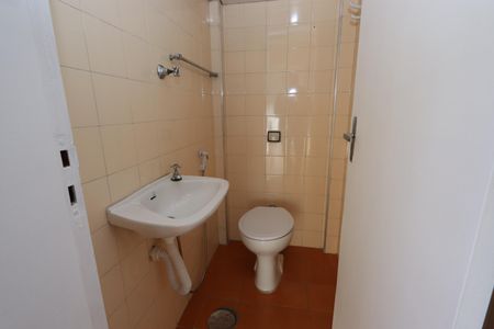 Apartamento à venda com 78m², 3 quartos e 2 vagasBanheiro de serviço