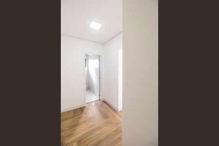Apartamento à venda com 140m², 2 quartos e 4 vagas Apartamento à venda com 140m², 2 quartos e 4 vagasCloset da suíte