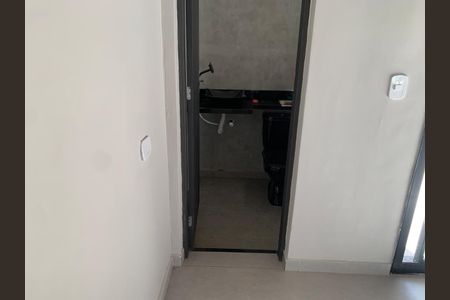 Casa de condomínio para alugar com 380m², 3 quartos e 2 vagas Casa de condomínio para alugar com 380m², 3 quartos e 2 vagasLavabo da sala