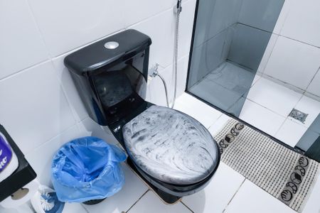 Apartamento à venda com 60m², 2 quartos e sem vaga Apartamento à venda com 60m², 2 quartos e sem vagaBanheiro