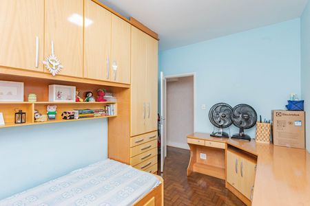 Casa à venda com 210m², 3 quartos e 5 vagasQuarto 2