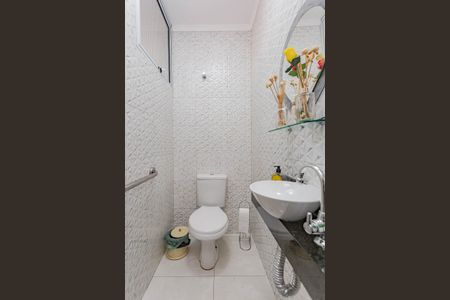 Casa à venda com 210m², 3 quartos e 5 vagasLavabo