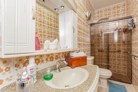 Casa à venda com 210m², 3 quartos e 5 vagasBanheiro 1