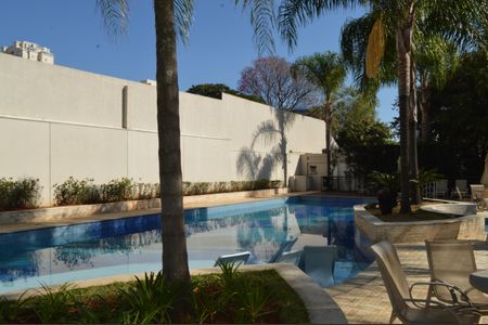 Apartamento à venda com 70m², 2 quartos e 1 vagaPiscina