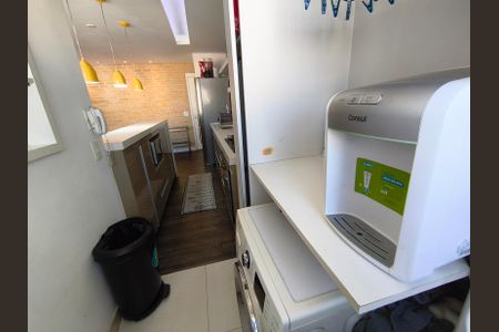 Apartamento à venda com 70m², 2 quartos e 1 vaga Apartamento à venda com 70m², 2 quartos e 1 vagaÁrea de Serviço