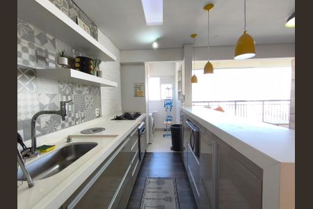 Apartamento à venda com 70m², 2 quartos e 1 vaga Apartamento à venda com 70m², 2 quartos e 1 vagaCozinha