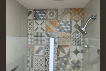 Apartamento à venda com 70m², 2 quartos e 1 vaga Apartamento à venda com 70m², 2 quartos e 1 vagaBanheiro da Suíte