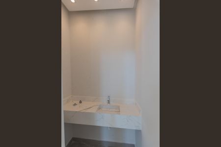 Casa à venda com 69m², 2 quartos e 2 vagas Casa à venda com 69m², 2 quartos e 2 vagasBanheiro