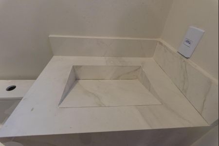 Casa à venda com 69m², 2 quartos e 2 vagas Casa à venda com 69m², 2 quartos e 2 vagasBanheiro do Quarto 2