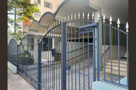 Apartamento à venda com 110m², 3 quartos e 1 vaga Apartamento à venda com 110m², 3 quartos e 1 vagaFachada do Prédio