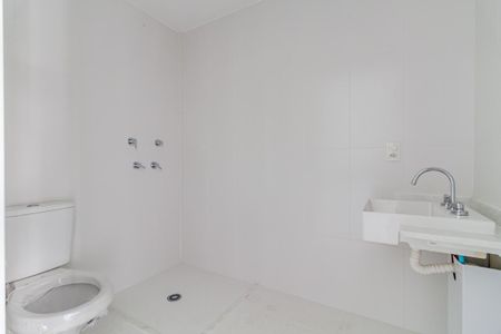 Banheiro de kitnet/studio à venda com 1 quarto, 23m² em Perdizes, São Paulo