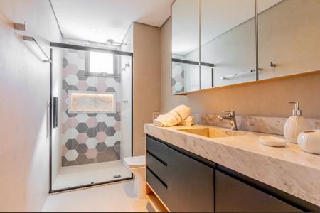 Apartamento à venda com 150m², 4 quartos e 2 vagas Apartamento à venda com 150m², 4 quartos e 2 vagasFoto 08
