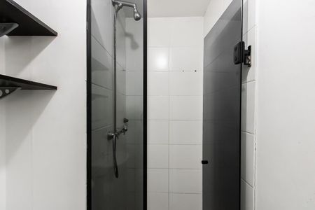 Apartamento à venda com 45m², 2 quartos e sem vaga Apartamento à venda com 45m², 2 quartos e sem vagaBanheiro