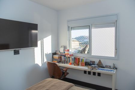 Apartamento à venda com 94m², 2 quartos e 2 vagas Apartamento à venda com 94m², 2 quartos e 2 vagas Suíte 2