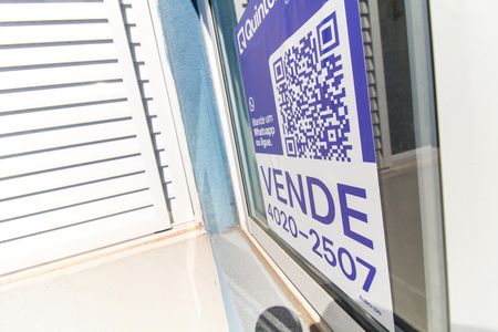 Apartamento à venda com 47m², 2 quartos e sem vaga Apartamento à venda com 47m², 2 quartos e sem vagaPlaca