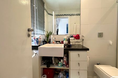Apartamento à venda com 85m², 3 quartos e 1 vagaBanheiro da Suíte